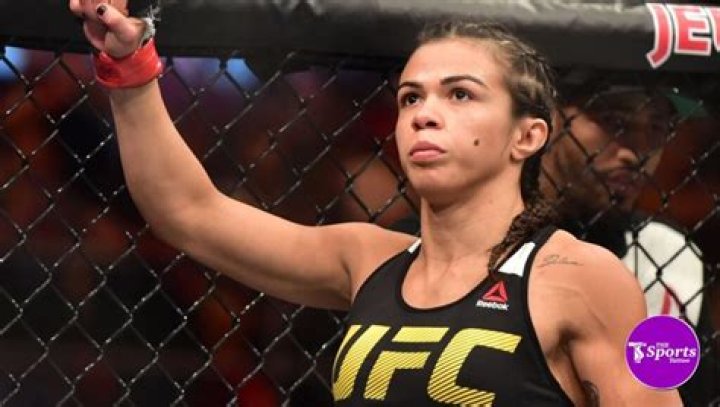 Claudia Gadelha Onlyfans, Wiki, Age, Bio, Net Worth Leaked reviews 2021