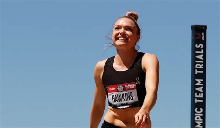 Elite Heptathlete Chari Hawkins In Workout Gear Explains Hurdle Heights