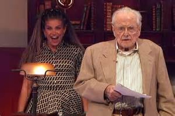 Is Mr. Feeny still alive? – Celebrity