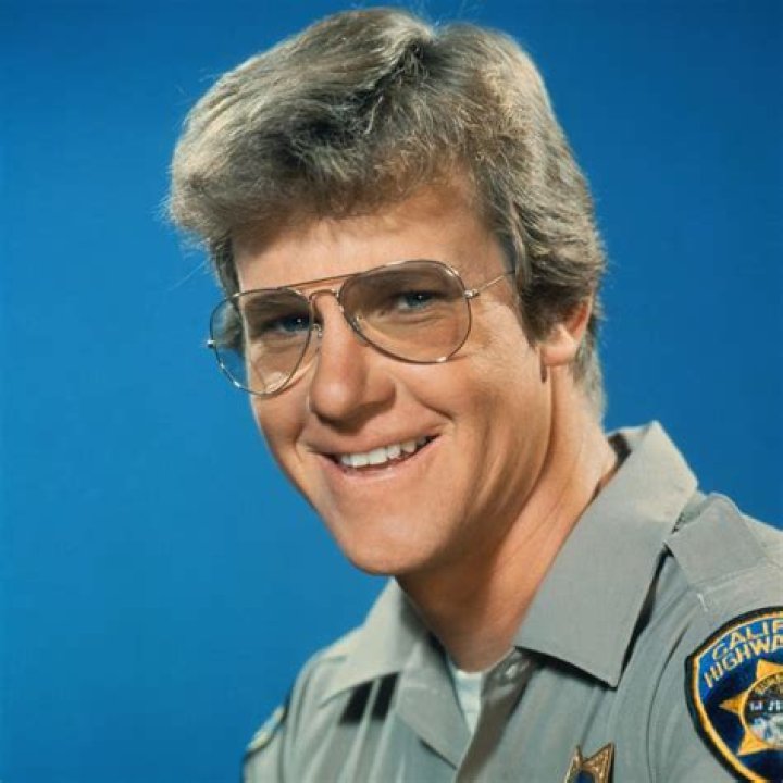 Why did Jon leave CHiPs TV show? – Celebrity